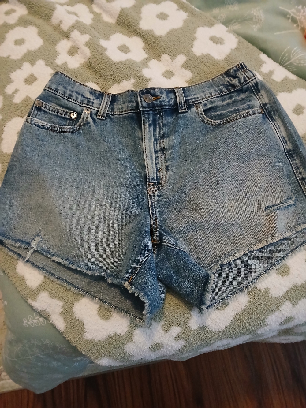 aerie High-Waist Light Blue Denim Shorts with Frayed Hem